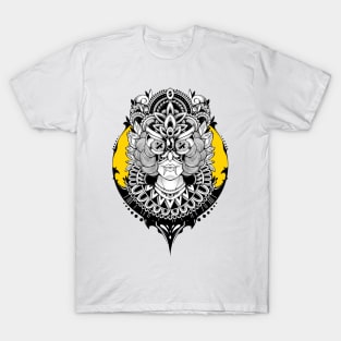 Owl Queen T-Shirt